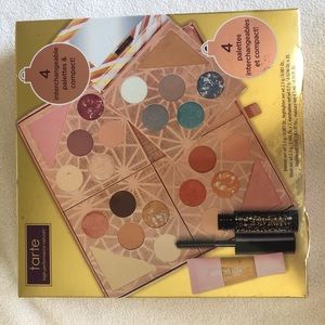 Tarte Gift and Glam Collectors Set